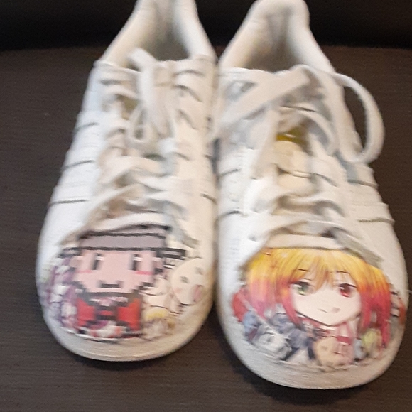 Adidas - Picture 2 of 2